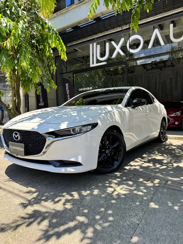 Mazda 3 2.0 Prime