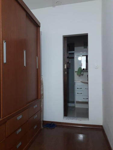 Apartamento À Venda Na Rua Das Laranjeiras, Laranjeiras, Rio De Janeiro - Rj - Liv-10122