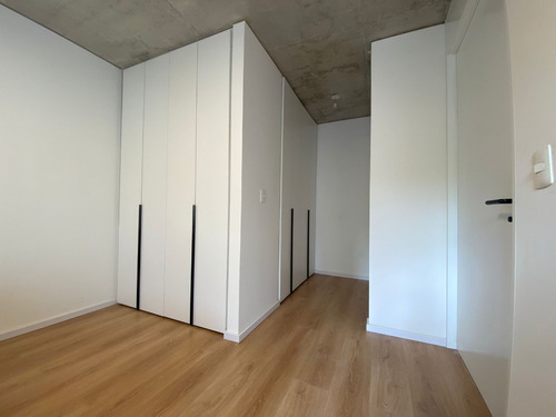 Venta Apartamento 3 Dormitorios Rentado Ciudad Vieja Alma Duc
