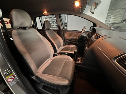 Imagen 17 de 17 de Volkswagen Suran 1.6 L 5d Manual 2012 Usado 1er Dueño