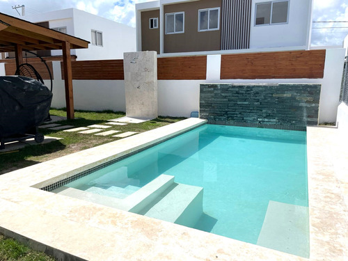 Venta De Casa En Residencial Primaveral Ii En Punta Cana Vprestigious Real Estate