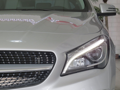 Mercedes-benz Cla 180 1.6 Cgi Gasolina 7g-dct