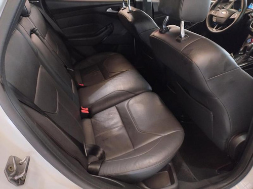 Ford Focus Titanium 2.0 16v
