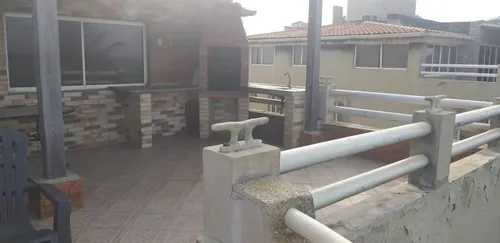 Vende Apto Pent House Tucacas