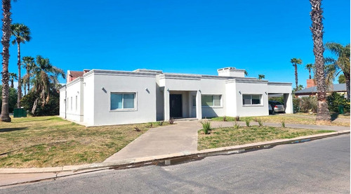 Imagen 1 de 23 de Venta Casa 3 Dormitorios - San Marino Funes Hills, Funes