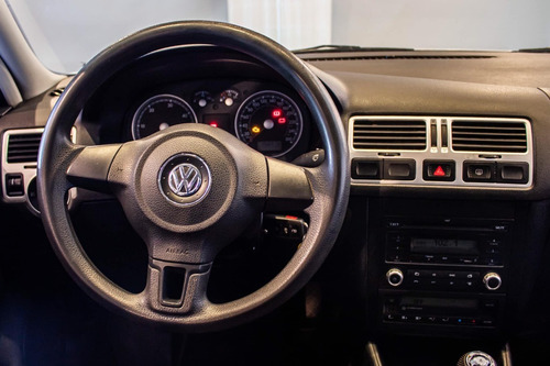 Imagen 13 de 14 de Vw Bora 1.9 Tdi Trendline 150.000km 2011 Gris
