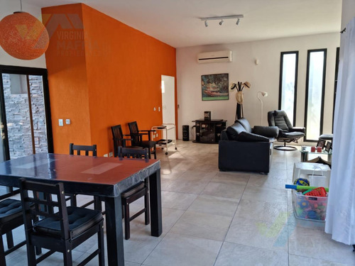 Casa En Santa Guadalupe