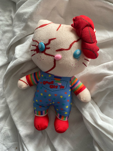 Pelúcia Hello Kitty Chucky Halloween Dia Das Bruxas