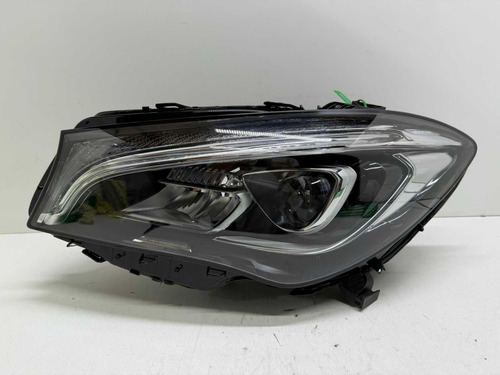 Farol Mercedes Cla 200 17/19 Com Led Sem Modulos Esquerdo (Usado)