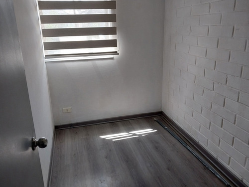 Casa 2 Pisos En Villa Jardín Poniente - V. Mackenna - Renca