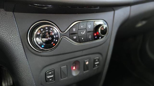 Renault Stepway 1.6 Dynamique Mt