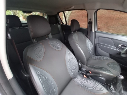 Imagen 11 de 15 de Renault Sandero Stepway 1.6 Con Gnc Dynamique Año 2017