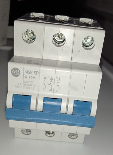 Interruptor, Marca: Allen Bradley, Modelo: 1492-spm3c250 (Usado)