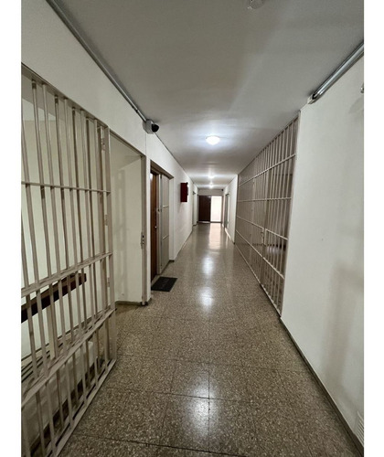 Imagen 4 de 9 de Vendo Oficina Comercial En Barrio Centro