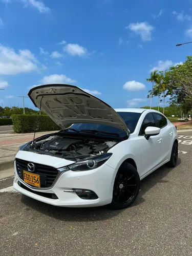 Mazda 3 2.0 Touring At