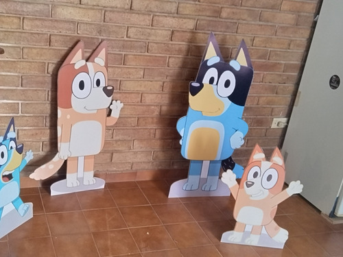 Imagen 4 de 10 de 4 Gigantografia Silueta Corporea Personajes Bluey