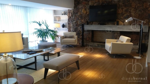 Imagen 5 de 27 de Casa En Punta Del Este Paya Mansa, 6 Dormitorios + Dep Y Piscina.