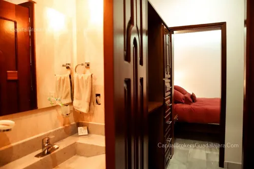 Casa En Venta Con Alberca En Balcones De La Calera