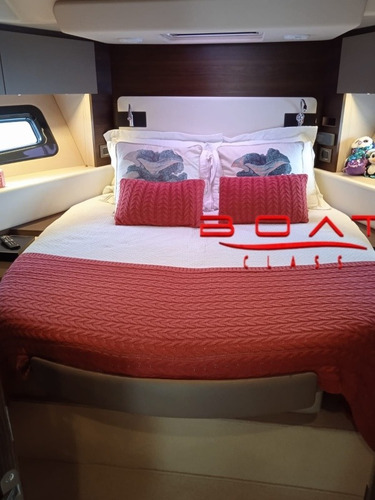 Imagem 2 de 9 de Azimut 56