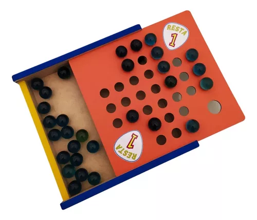 Jogo Resta Um Cogumelo Brinquedo Educativo de Madeira Brinquedos de Madeira  Bambalalão Brinquedos Educativos