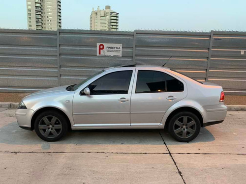 Volkswagen Bora 2.0 Trendline 115cv 2012