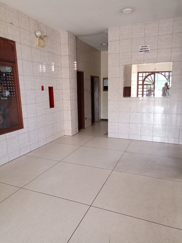 Imagen 21 de 22 de Best House Vende Increíble Local En El Centro De Los Teques