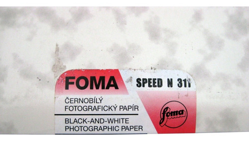 Imagen 4 de 5 de Papel Blanco Y Negro Foma 16x20 Brillante