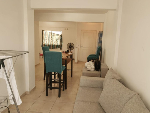 Imagen 8 de 10 de Departamento En Venta, Bernardo De Irigoyen 231 2°b, Belén De Escobar