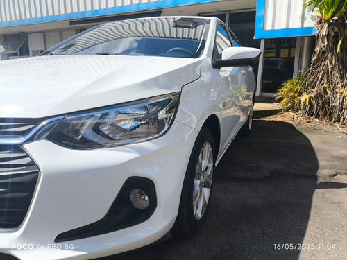 Chevrolet Onix plus 1.0 Ltz Turbo 4p