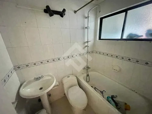 Oportunidad ! Departamento En Venta De 2 Dorm. En Santiago