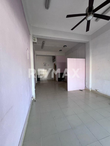 Local Comercial En Villas De Tulum: ¡perfecto Para Tu Negocio! - En Renta Local - For Rent Comercial