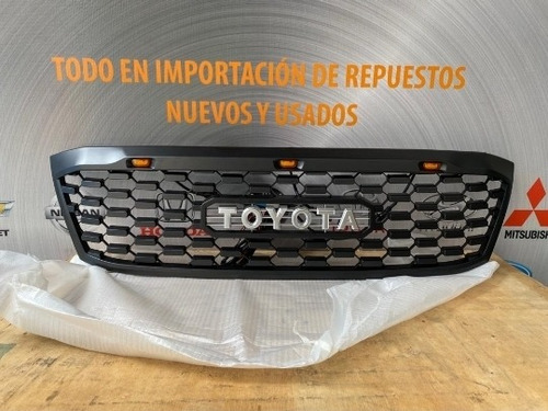 Parrilla De Toyota Fortuner Nacional Trd Black 2012/2020