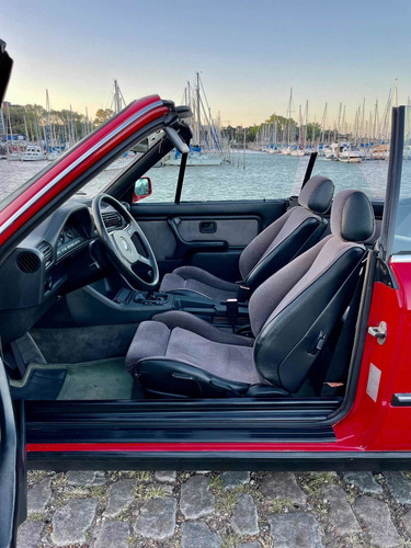 Imagen 13 de 21 de Bmw 320i E30 Cabriolet