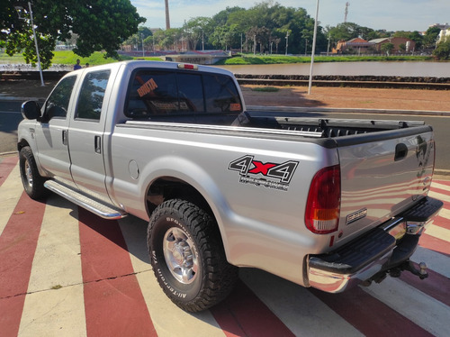 Ford F-250 4.2 Td Xlt Cab. Dupla 4p