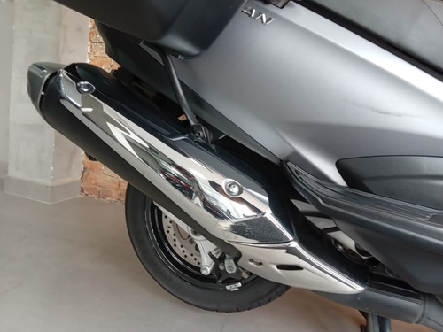 Imagem 4 de 15 de Burgman 650 Executive Abs 2018/2019 Único Dono