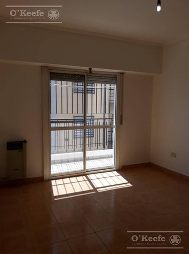 Imagen 13 de 22 de Venta En Block 4 Deptos, Casa, 2 Locales. En Berazategui, Excelente Ubicación.