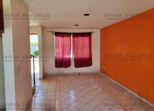 Casa En Venta En Santa Cruz Nieto, San Juan Del Rio, Queretaro Ads100