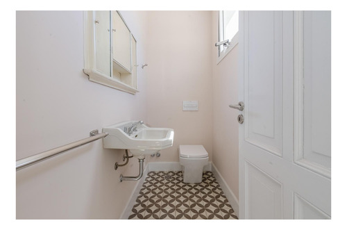 Imagen 21 de 30 de Exclusiva Casa En Venta En Villa Pueyrredon