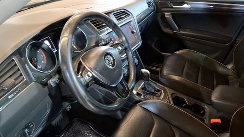 Volkswagen Tiguan 2.0 HIGHLINE DCT