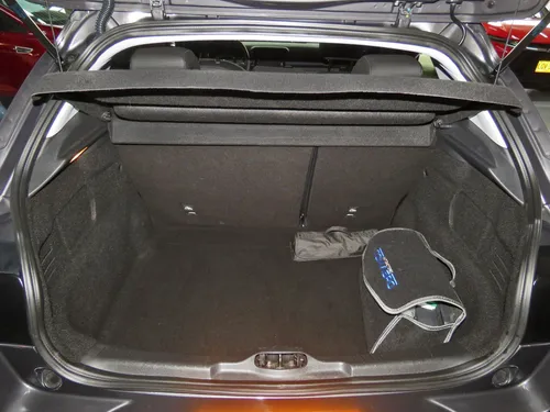 Citroën C4 Cactus 1.6 Shine Turbo Aut