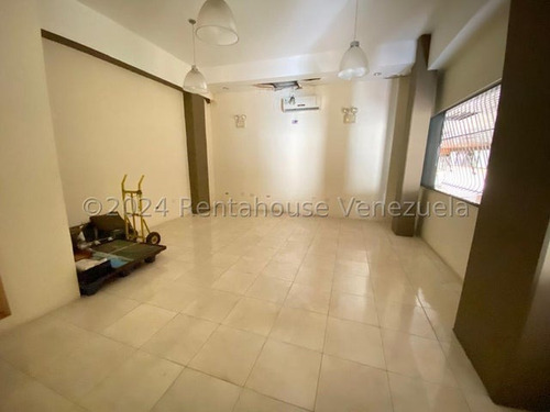 Local En Alquiler Quinta Crespo Mls 25-2401