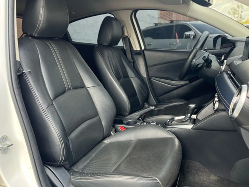 Mazda 2 Grand Touring Lx