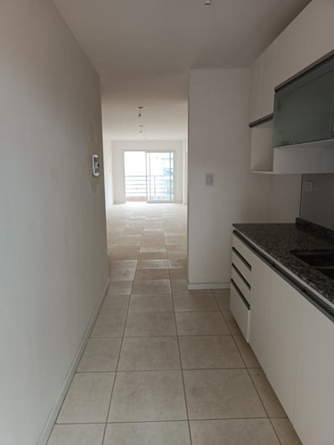Imagen 7 de 17 de Nueva Cordoba , Loft En Venta, Doble Balcon Y Lavadero, Frente.