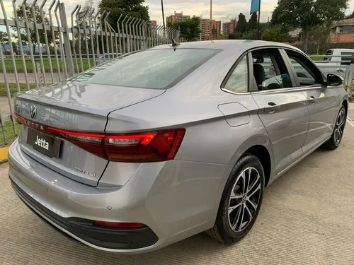 Volkswagen Jetta Highline