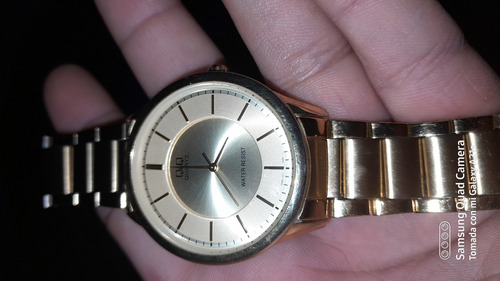 Reloj Q&q Dorado, Muy Buena Calidad Original $700