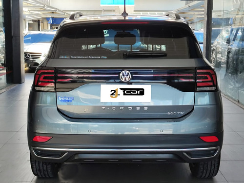 Volkswagen T-Cross 1.0 200 TSI TOTAL FLEX COMFORTLINE AUTOMÁTICO