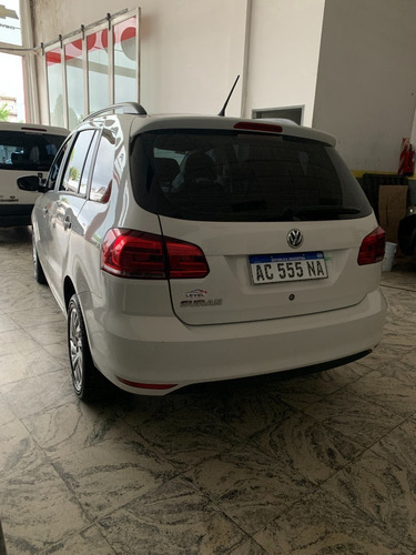 Imagen 4 de 5 de Volkswagen Suran Confortline