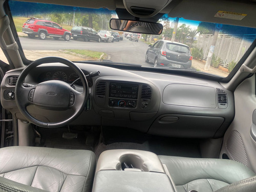 Ford F-150 5.4 Lariat 4x4 Cd V8