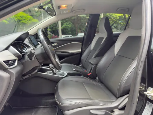 Chevrolet Onix 1.0T Premier Hatch At
