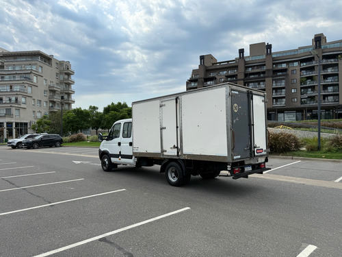 Iveco Daily 70/17 Doble Cabina